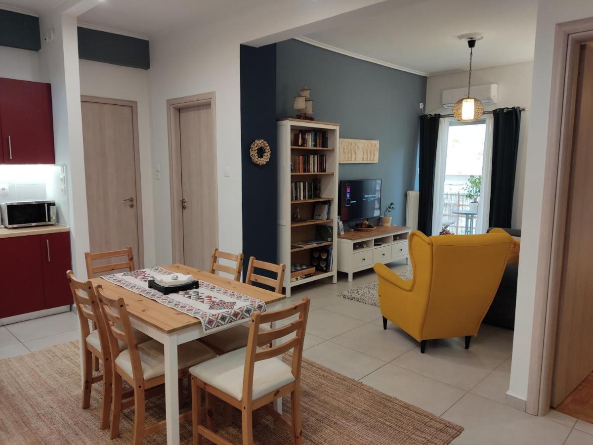 Central & Comfortable, 70M² Apt In Neos Kosmos Atene Esterno foto