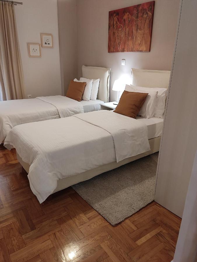 Central & Comfortable, 70M² Apt In Neos Kosmos Atene Esterno foto