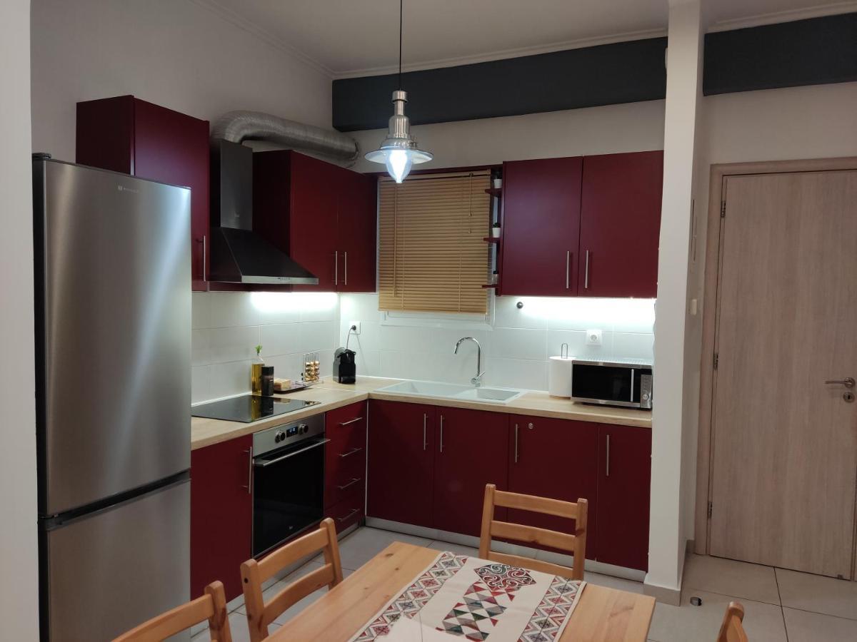 Central & Comfortable, 70M² Apt In Neos Kosmos Atene Esterno foto